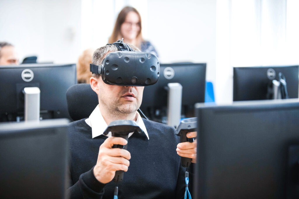 Ukazujeme naše VR projekty našim hostům s ČR i zahraničí